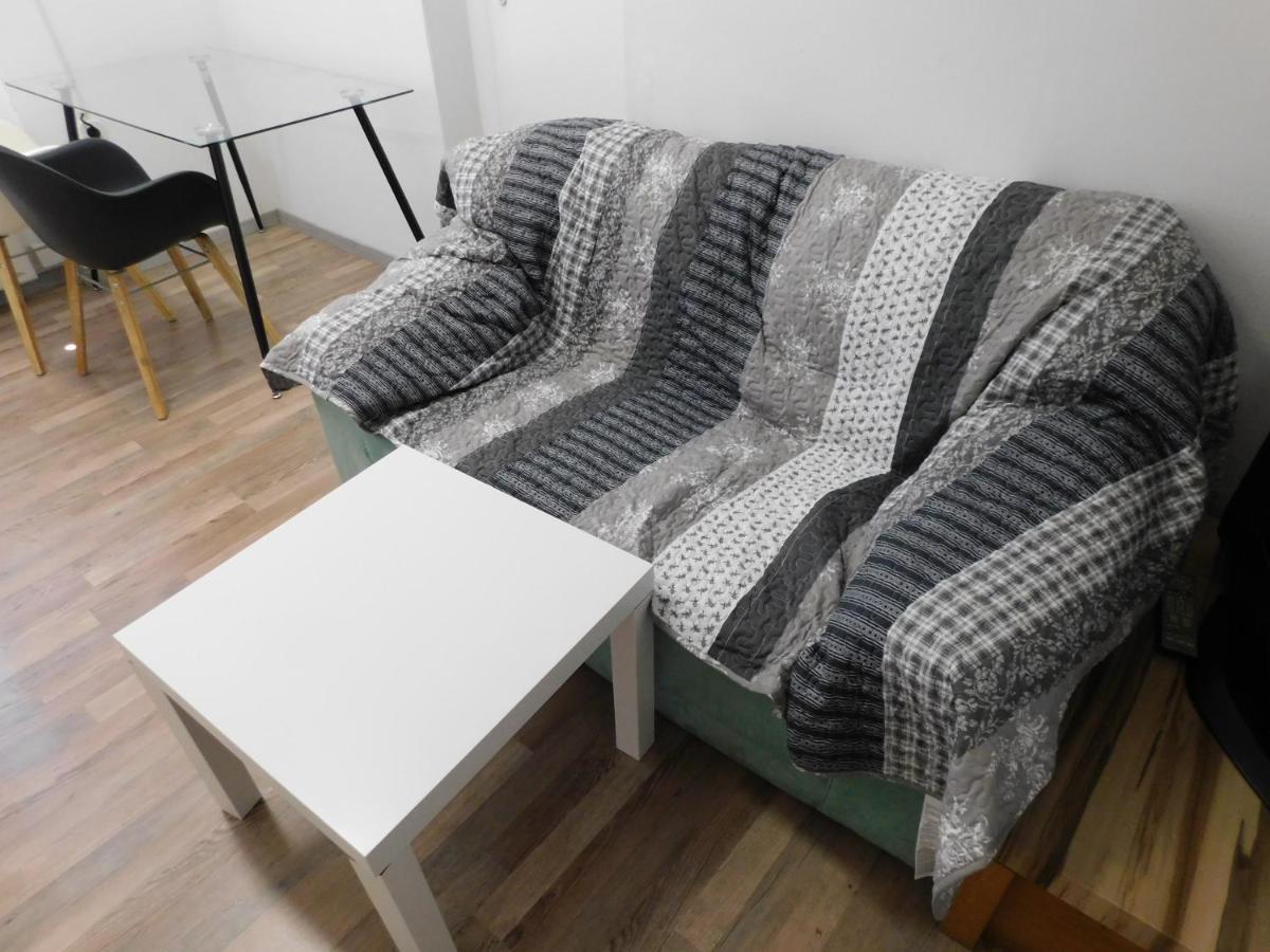 Ledek Apartment ลูบลิยานา ภายนอก รูปภาพ