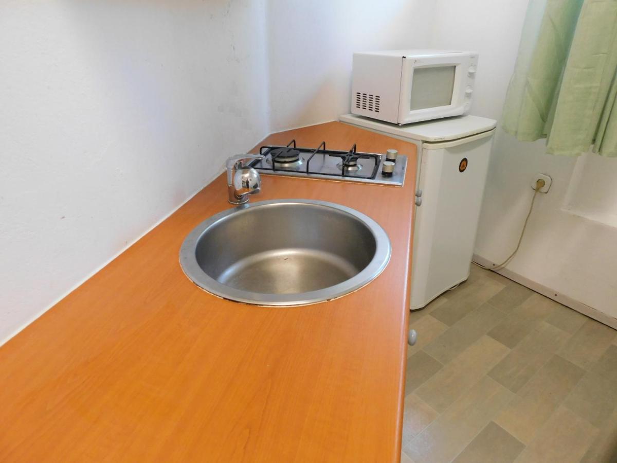 Ledek Apartment ลูบลิยานา ภายนอก รูปภาพ
