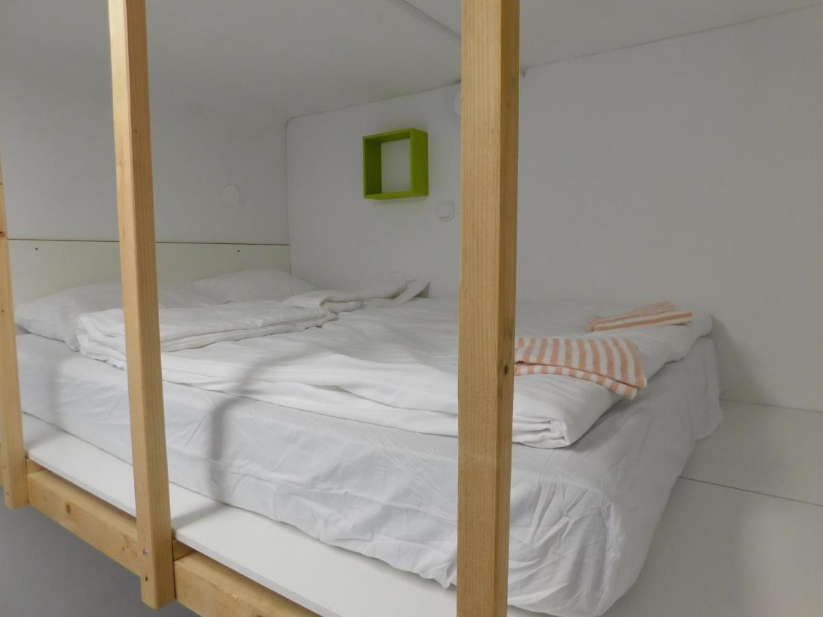 Ledek Apartment ลูบลิยานา ภายนอก รูปภาพ